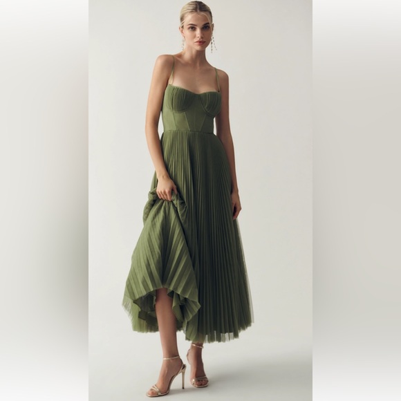 green emerald velvet dress lietta gown